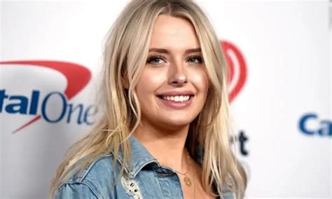 @corinnakopf onlyfans|Corinna Kopf, popular OnlyFans creator, announces retirement。